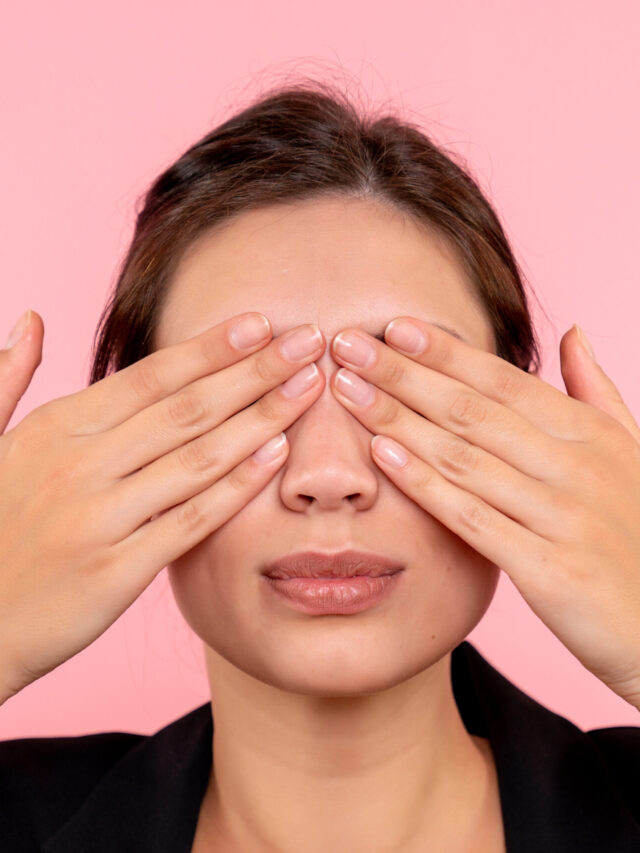 4 Ways To Use Milk for Dark Circles